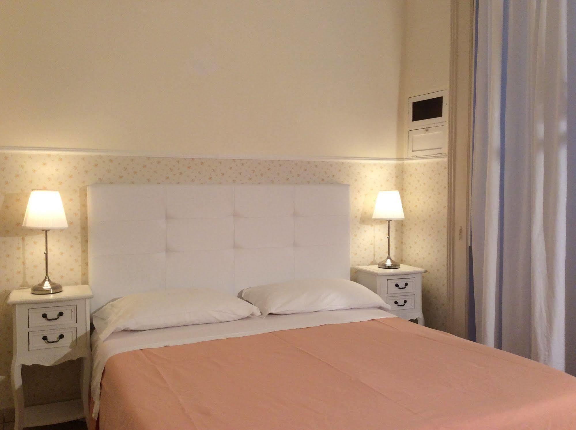 B&B Diana Syracuse Ngoại thất bức ảnh