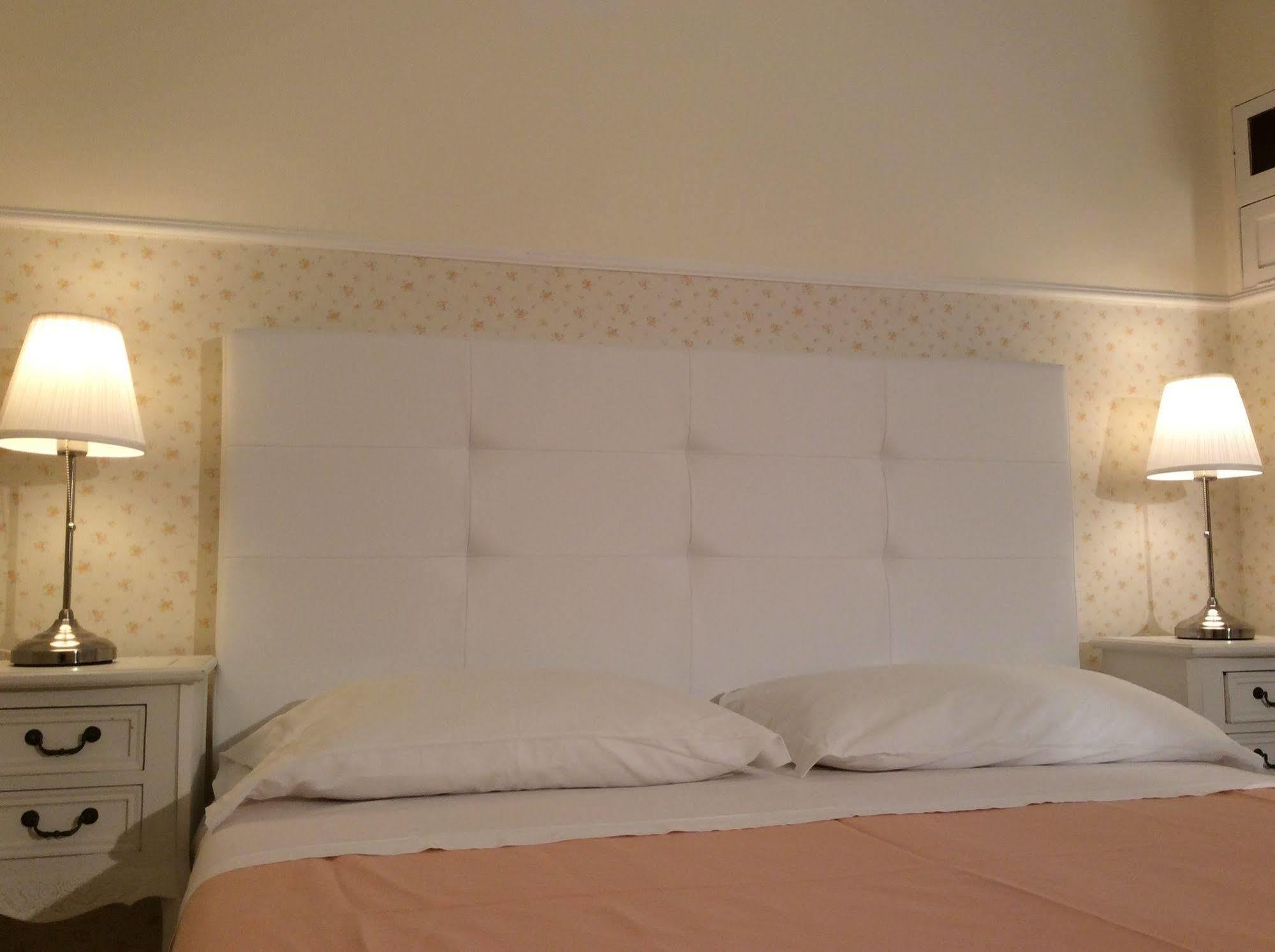 B&B Diana Syracuse Ngoại thất bức ảnh